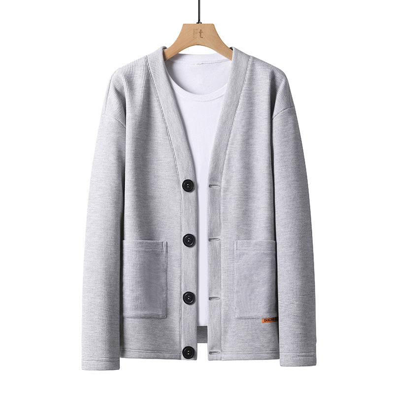Herren leichter Strickcardigan mit V-Ausschnitt, Knopfleiste und aufgesetzten Taschen EB