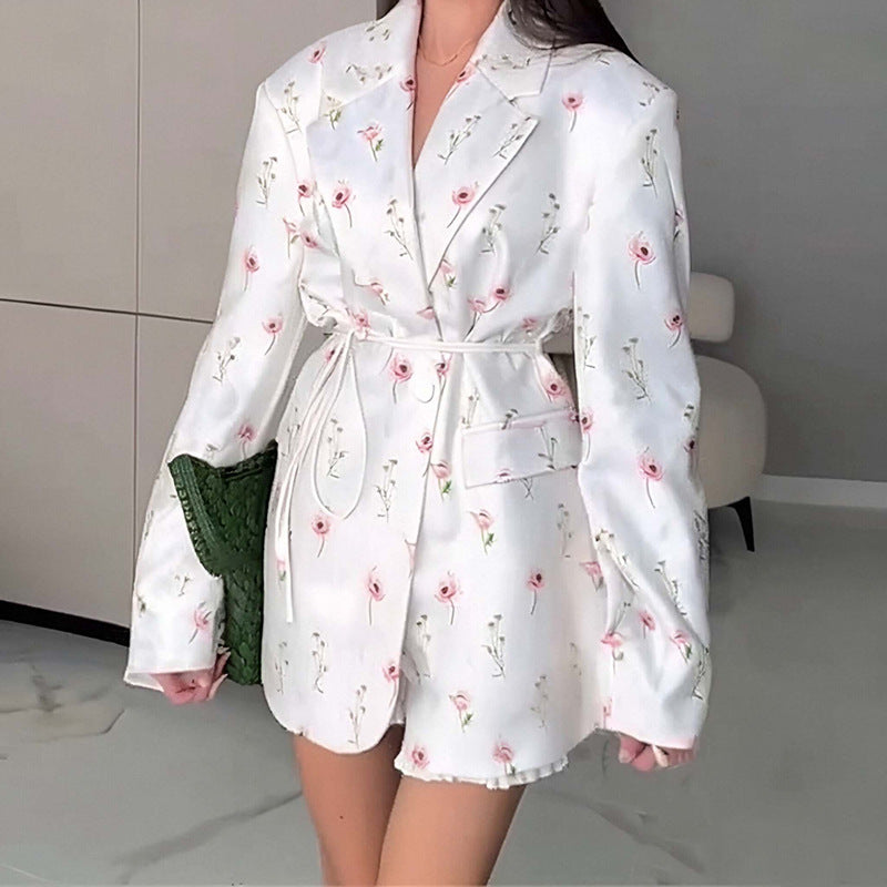 Damen nan taillierter Blumenblazer mit Bindegürtel und Reverskragen EB