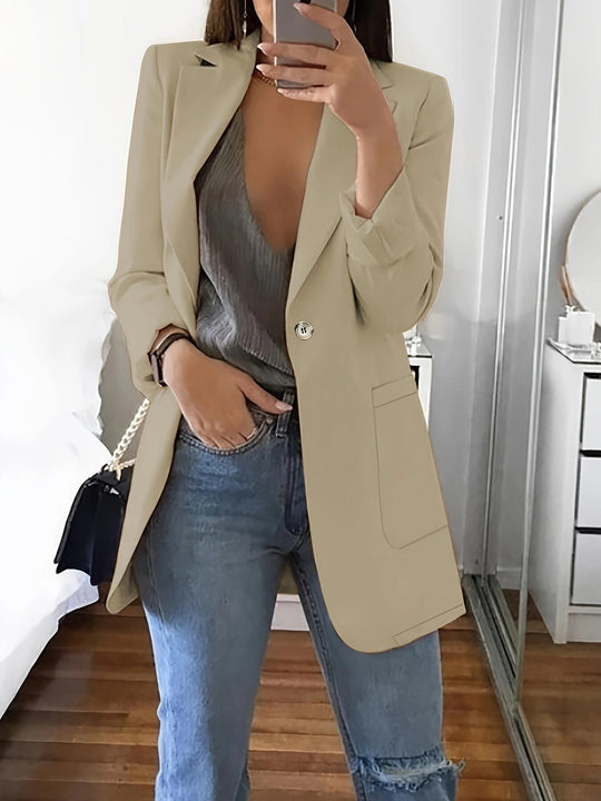 DamenStylische Blazerjacke mit glänzenden Knopfdetails und großzügigen Taschen EB