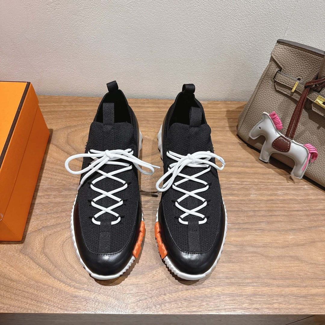 Damen Sportliche Sneakers mit elastischer Strickoberfläche und rutschfester Sohle EB