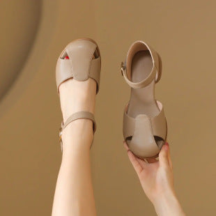 Damen Geschlossene Riemchensandalen mit stylishen Schnallen EB