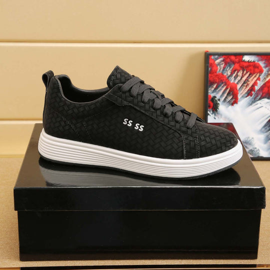 Damen Sneakers mit geflochtenem Obermaterial und rutschfester Sohle EB