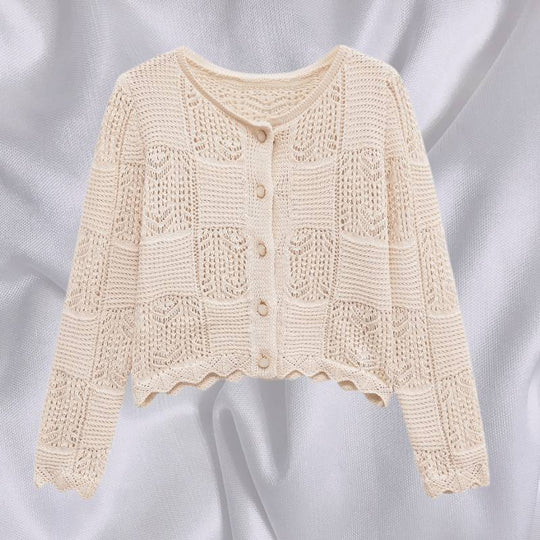 Damen Strickjacke mit filigranem Lochmuster und dekorativen Knöpfen EB