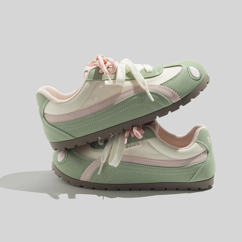 Damen Leichte und atmungsaktive Sneakers mit innovativen Schnürdetails EB