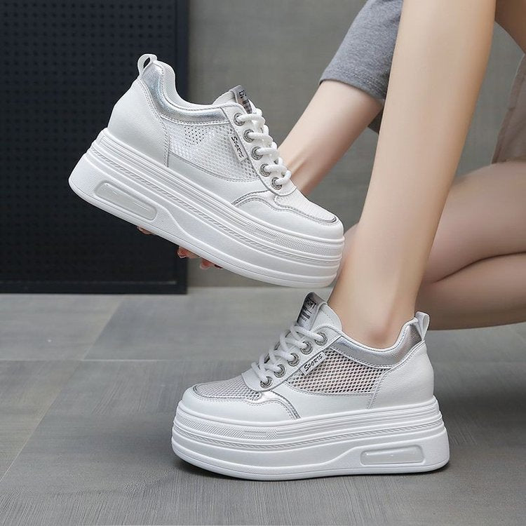 Damen Sportliche Plateau Sneakers mit atmungsaktiver Mesh-Oberfläche und schockabsorbierender Sohle EB