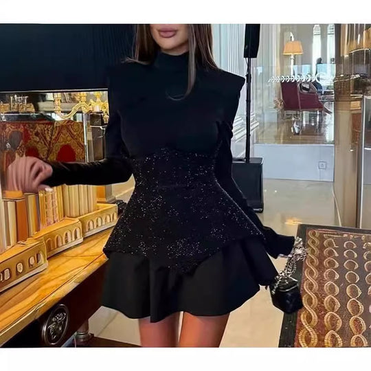 Damen Glamouröses Cocktailkleid mit strukturiertem Oberteil und voluminösem Rock EB