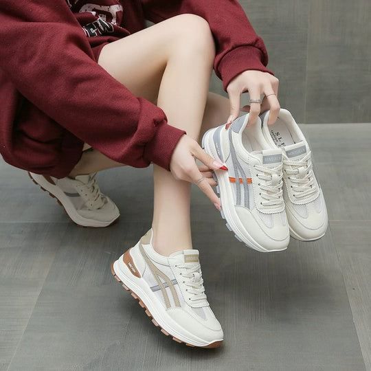 Damen Sportliche Sneakers mit atmungsaktivem Mesh-Obermaterial und dämpfender Sohle EB