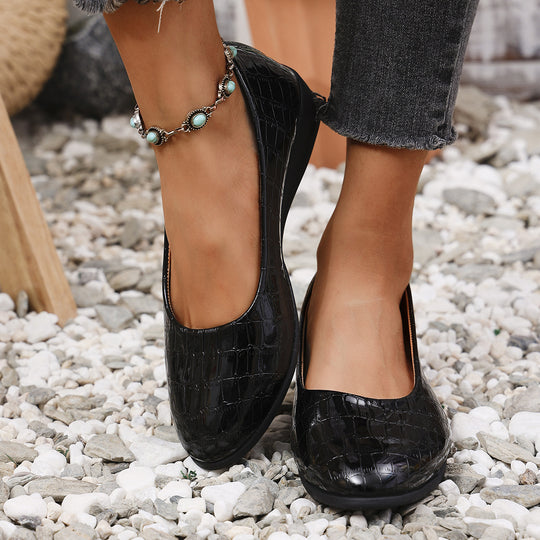 Damen  elegante Ballerina mit leichter Keilsohle und Krokoprägung EB