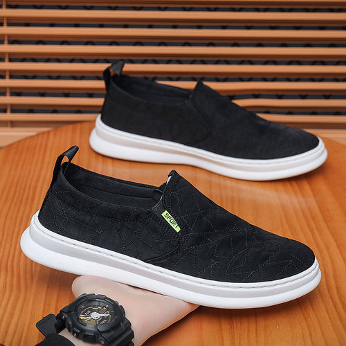 Damen Slip-On Sneakers mit atmungsaktiver Oberflächenstruktur und flexibler Sohle EB