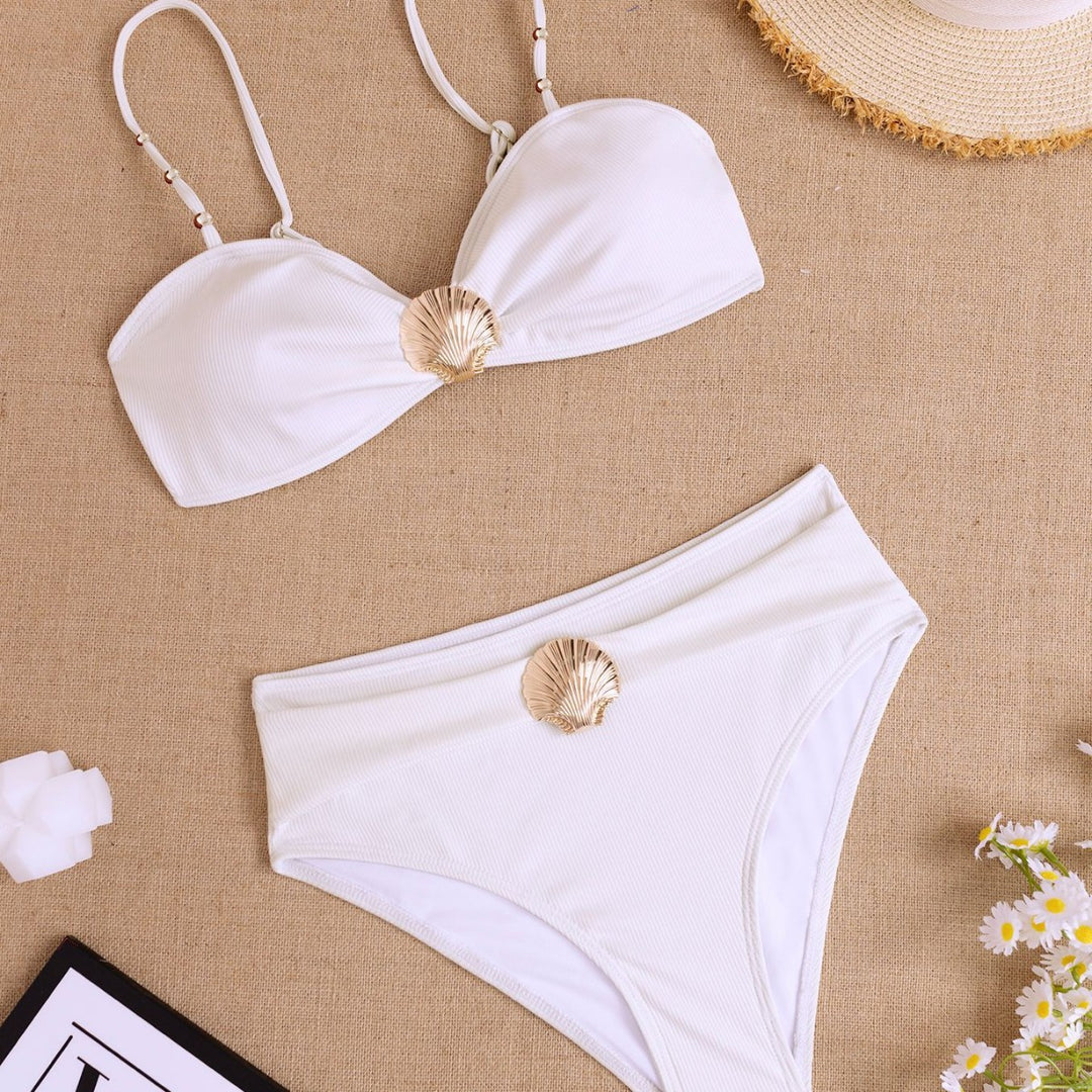 Damen Hochgeschnittener Bikini mit elegantem Muschel-Detail EB