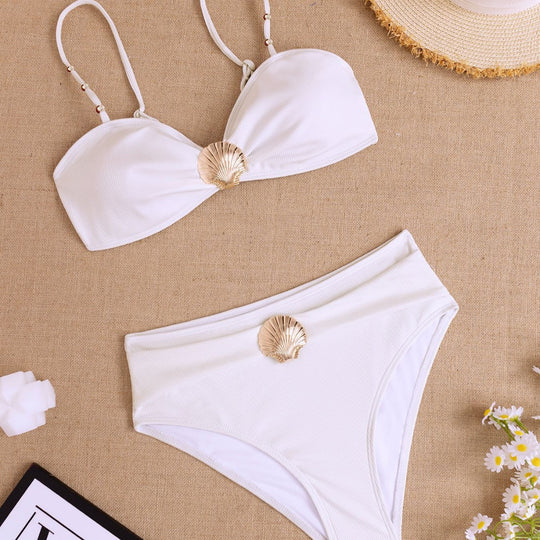 Damen Hochgeschnittener Bikini mit elegantem Muschel-Detail EB