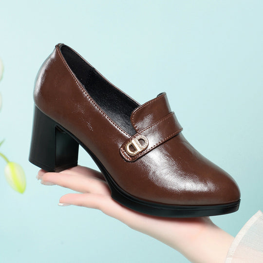 Damen elegante Pumps mit modischem Verschlussdetail EB