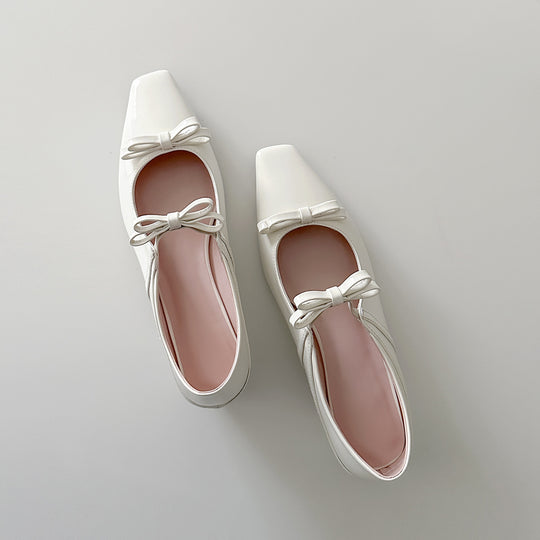 Damen Ballerina-Schuhe mit luxuriösem Schleifenakzent und spitz zulaufendem Design EB