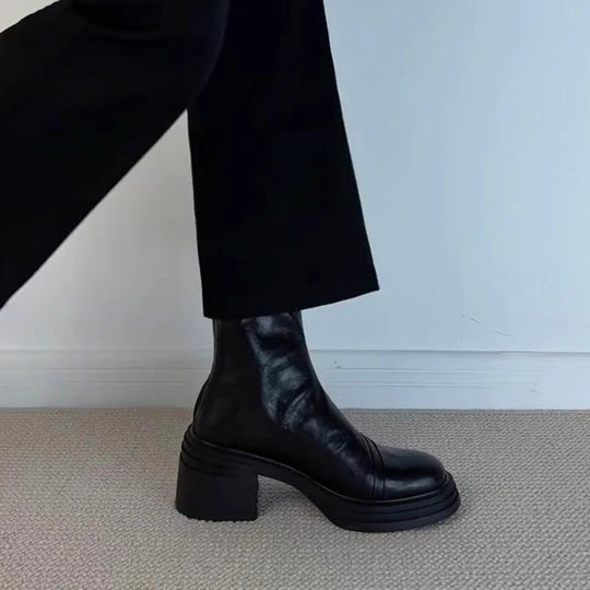 Damen Modische Stiefel mit Blockabsatz und glänzender Lederoberfläche EB