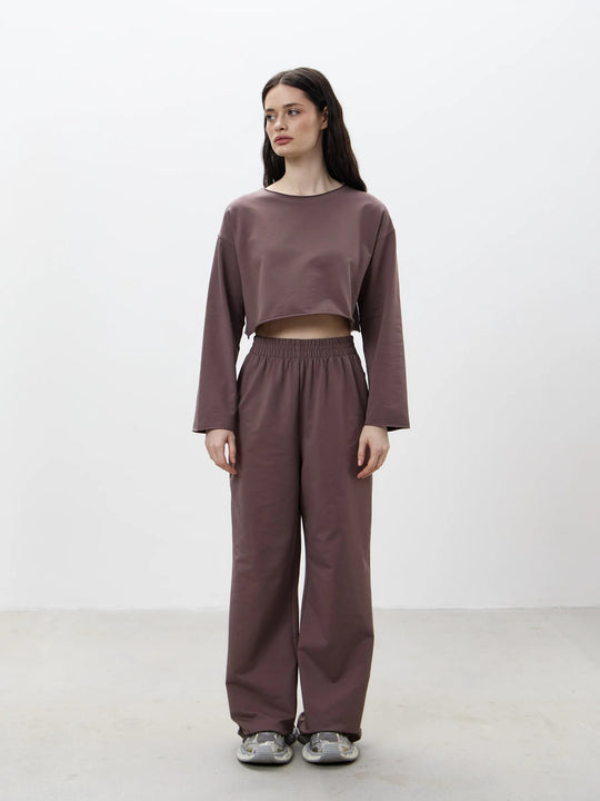 Damen Kurzgeschnittenes Sweatshirt und High-Waist Relax-Jogginghose Set EB