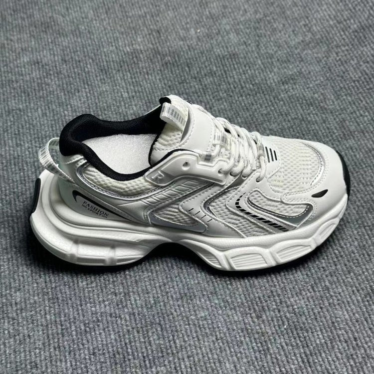 Damen Sportliche Sneakers mit atmungsaktivem Netz-Obermaterial und dämpfender Sohle EB