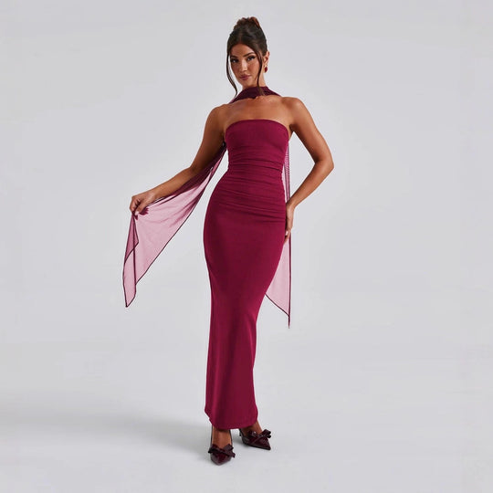 Damen figurbetontes Abendkleid mit Schulterband und langen Handschuhen EB