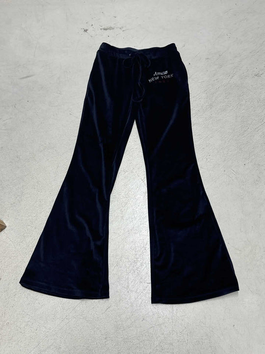 Damen nan weite Velours-Loungehose mit Tunnelzugbund, Kordelzug und dezenter Logo-Stickerei EB