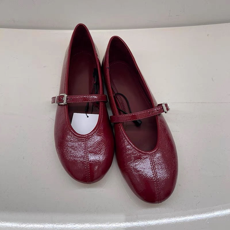Damen Ballerinas mit elegantem Riemchenverschluss und glänzendem Obermaterial EB