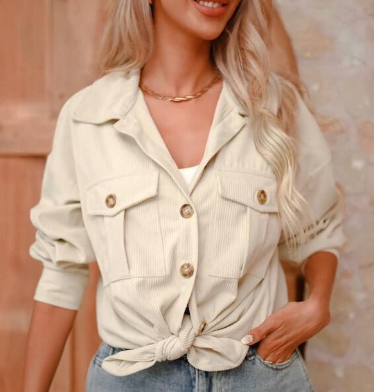 Damen lässige Kordjacke mit praktischen Taschen und Knopfdetails EB