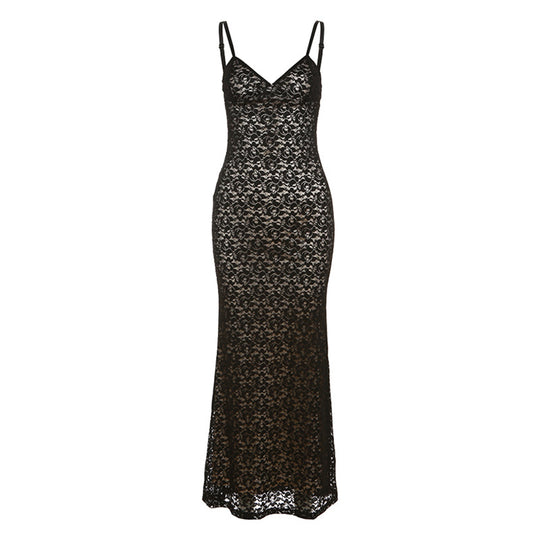 Damen Spitzenkleid mit zarten Spaghettiträgern und fließendem Schnitt EB
