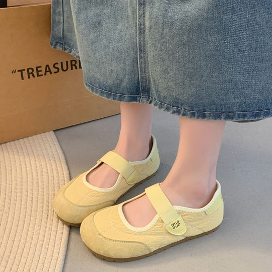 Damen Komfortable Ballerinas mit verstellbarem Riemen EB