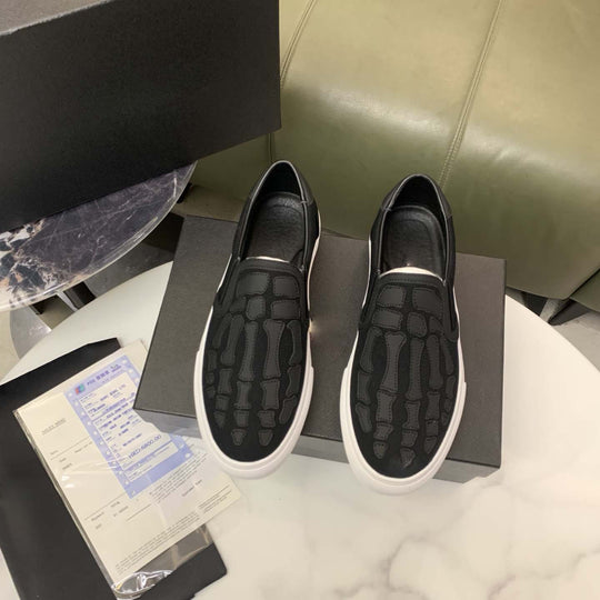 Damen Slip-On Sneakers mit innovativem Oberflächenmuster und rutschfester Sohle EB