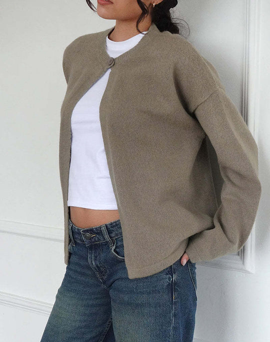 Damen Strickjacke mit praktischen Knopfdetails und lässigem Schnitt EB