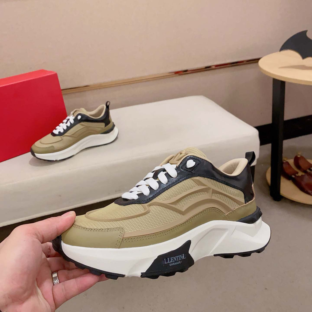 Damen Sportliche Sneakers mit gepolsterter Laufsohle und atmungsaktivem Obermaterial von EB