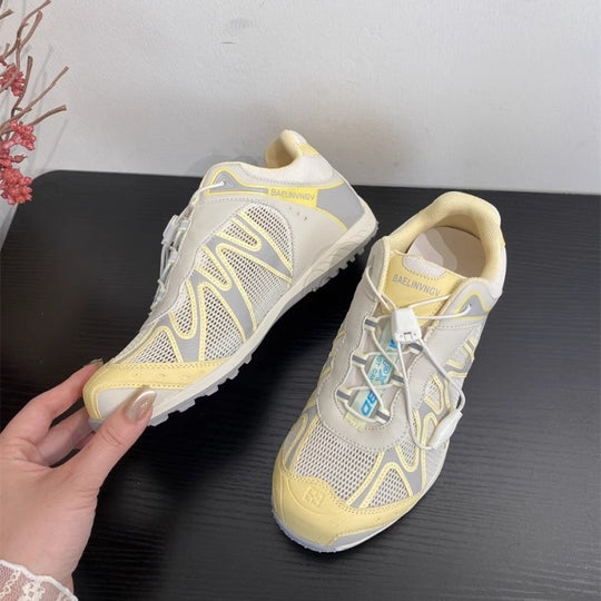 Damen athletische Laufschuhe mit atmungsaktiver Mesh-Oberfläche und innovativem Schnürsystem EB