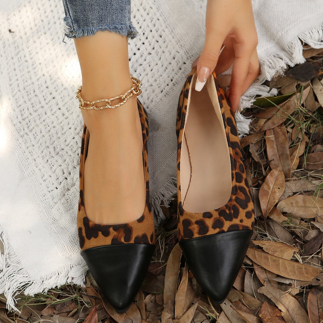 Damen Ballerinas mit eleganten Leopardenprint und modischem Spitzen-Zehenbereich EB