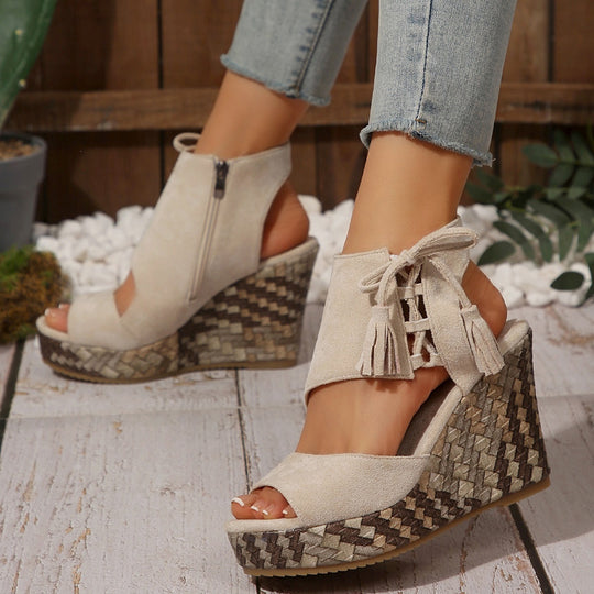Damen Wedge-Sandalen mit modischem Fransen-Detail EB