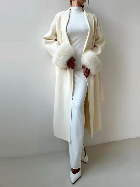 Damen eleganter, warmer Mantel mit luxuriösen Fellsärgen EB