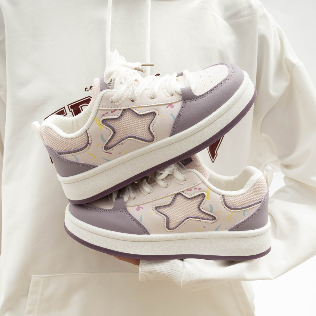 Damen Sportliche Freizeitsneaker mit verspieltem Sternenmotiv und atmungsaktiver Mesh-Textur EB