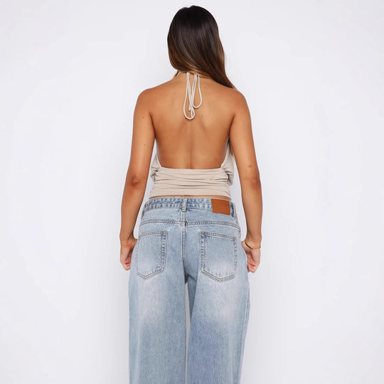 Damen Elegantes Halterneck-Top mit raffiniertem Ausschnitt und dekorativem Ringdetail EB
