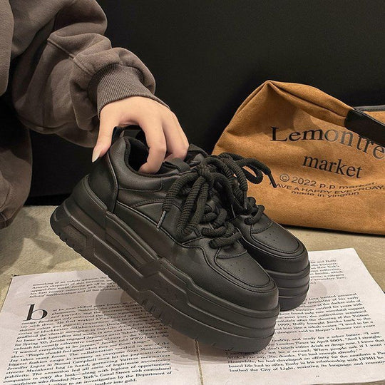 Damen Sportliche Chunky Sneaker mit innovativem Sohlenprofil EB