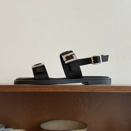 Damen modische Zehentrenner-Sandalen mit eleganten, verstellbaren Riemen und glitzernden Schnallen EB