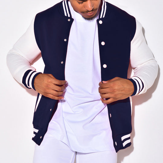 Herren sportliche Collegejacke mit kontrastierenden Ärmeln und Druckknöpfen EB