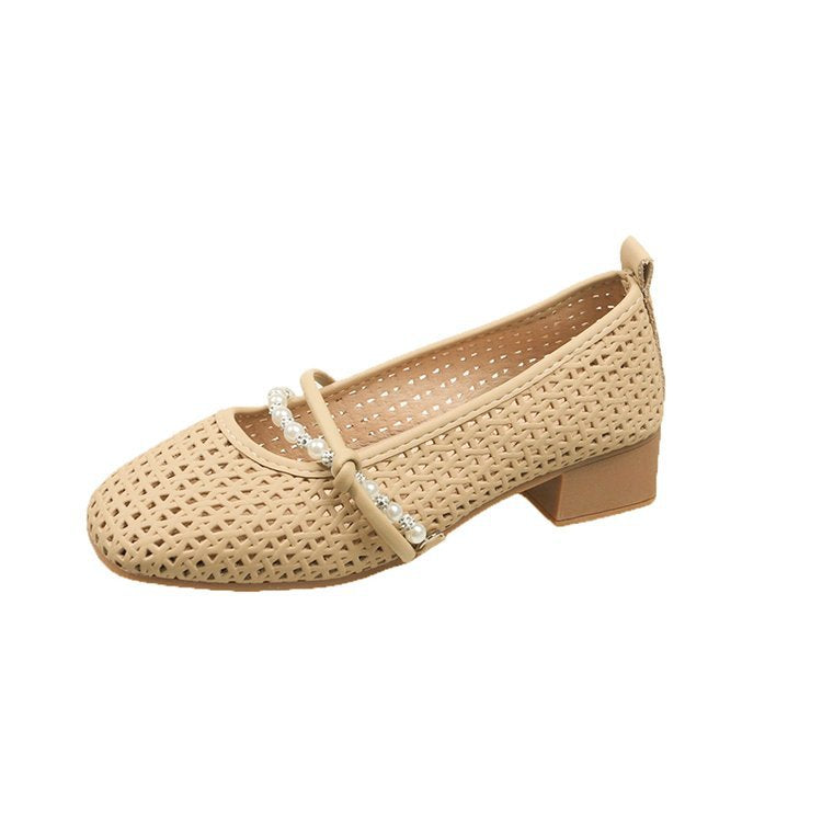 Damen Komfortable Ballerinas mit feinem Riemen und zierlichem Schmuckdetail EB