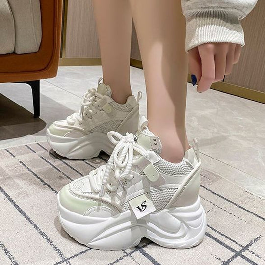 Damen Plattform-Sneaker mit atmungsaktivem Mesh und gepolsterter Sohle EB