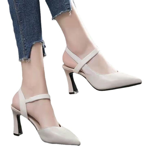 Damen Slingback-Pumps mit eleganter Spitze und modernem Blockabsatz EB