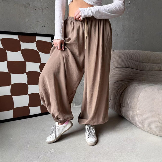 Damen weite Harem-Ballonhose mit hohem Elastikbund, Tunnelzug und lässiger Weite Eichborn Berlin