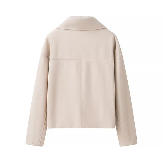 Damen gefütterte cropped Jacke mit doppeltem Knopfverschluss und weitem Revers EB