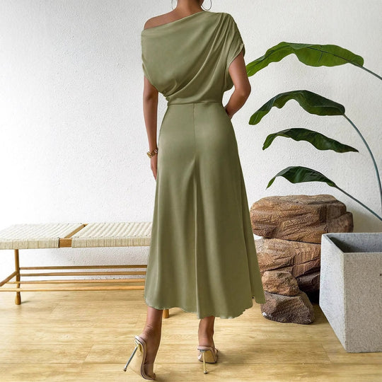 Damen Elegantes und fließendes Abendkleid mit asymmetrischem Schnitt EB