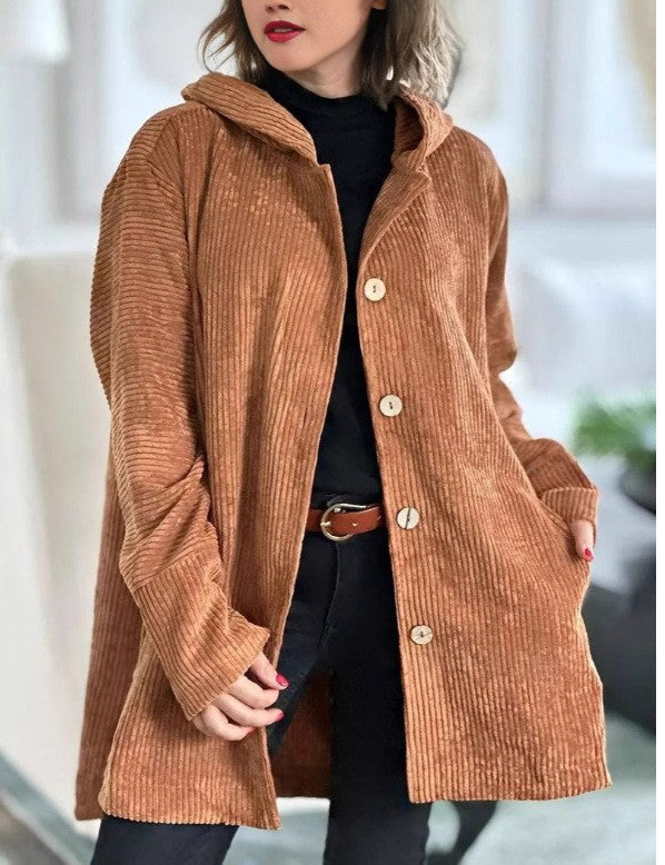 Damen Kapuzenjacke aus Rippstoff mit Holzknöpfen und Freizeit-Schnitt EB