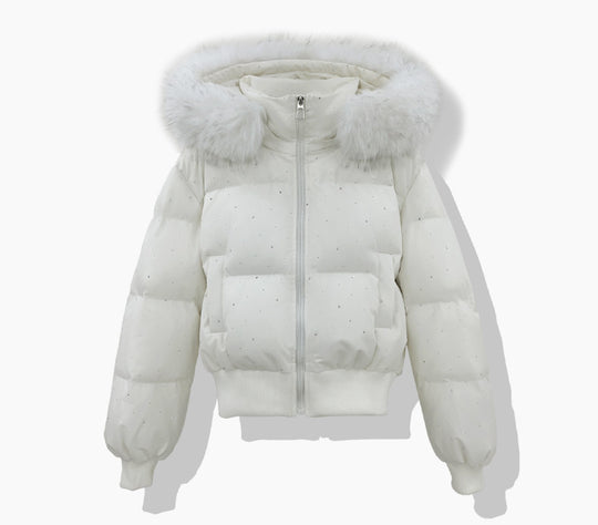 Damen nan kurzer gesteppter Pufferblouson mit feinem Strassbesatz, abnehmbarer Webpelzkapuze und elastischem Saum EB