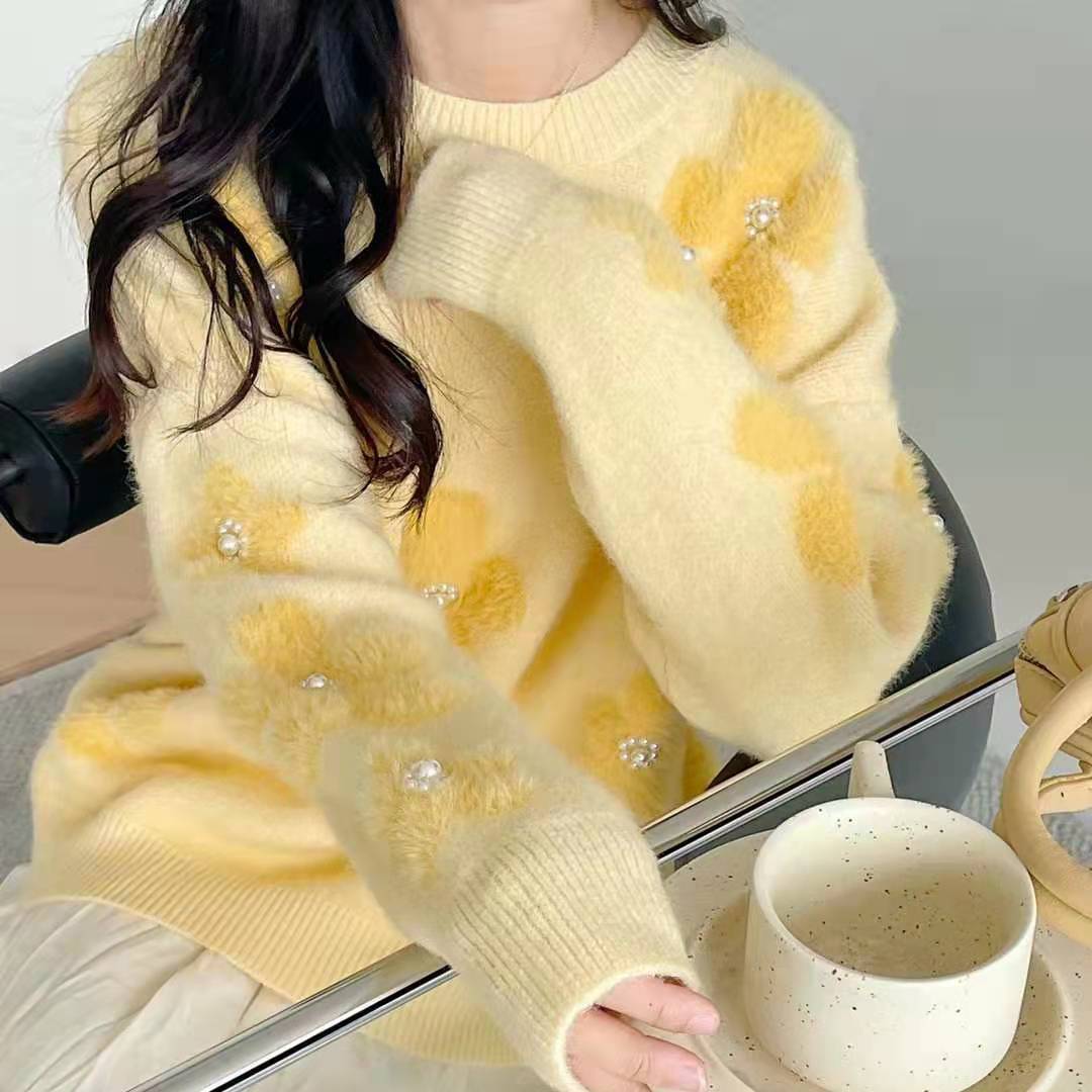 Damen Weicher Strickpullover mit strukturiertem Applikationsdesign EB