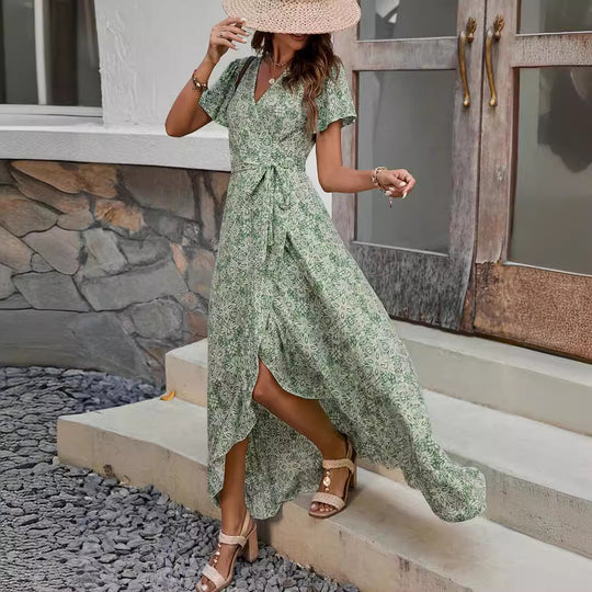Damen Maxikleid mit asymmetrischen Saum und floralem Design EB