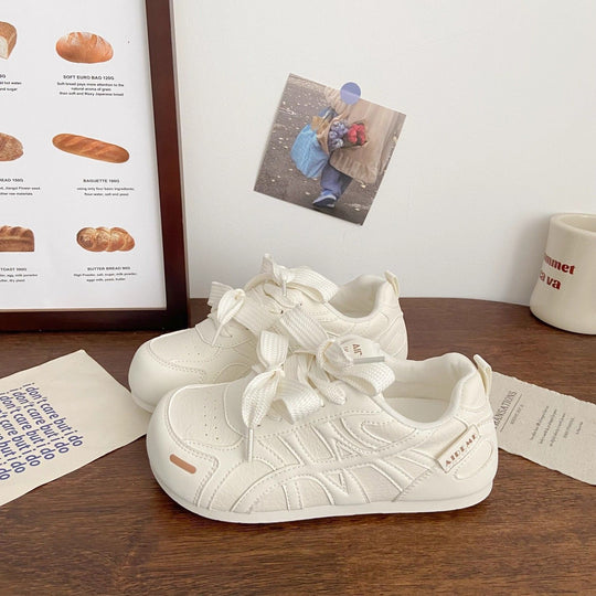 Damen Komfortable Sneakers mit verspieltem Schnürdesign EB