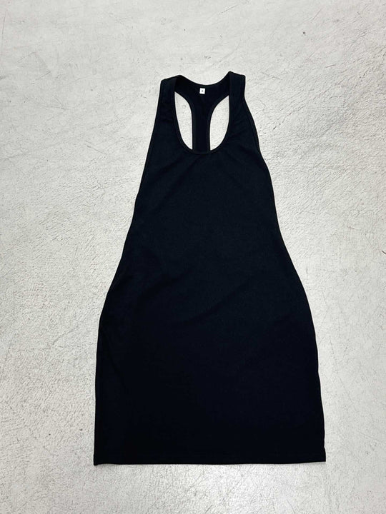 Damen figurbetontes Sportkleid mit Racerback-Design EB